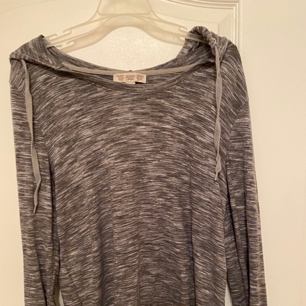 Grey pullover